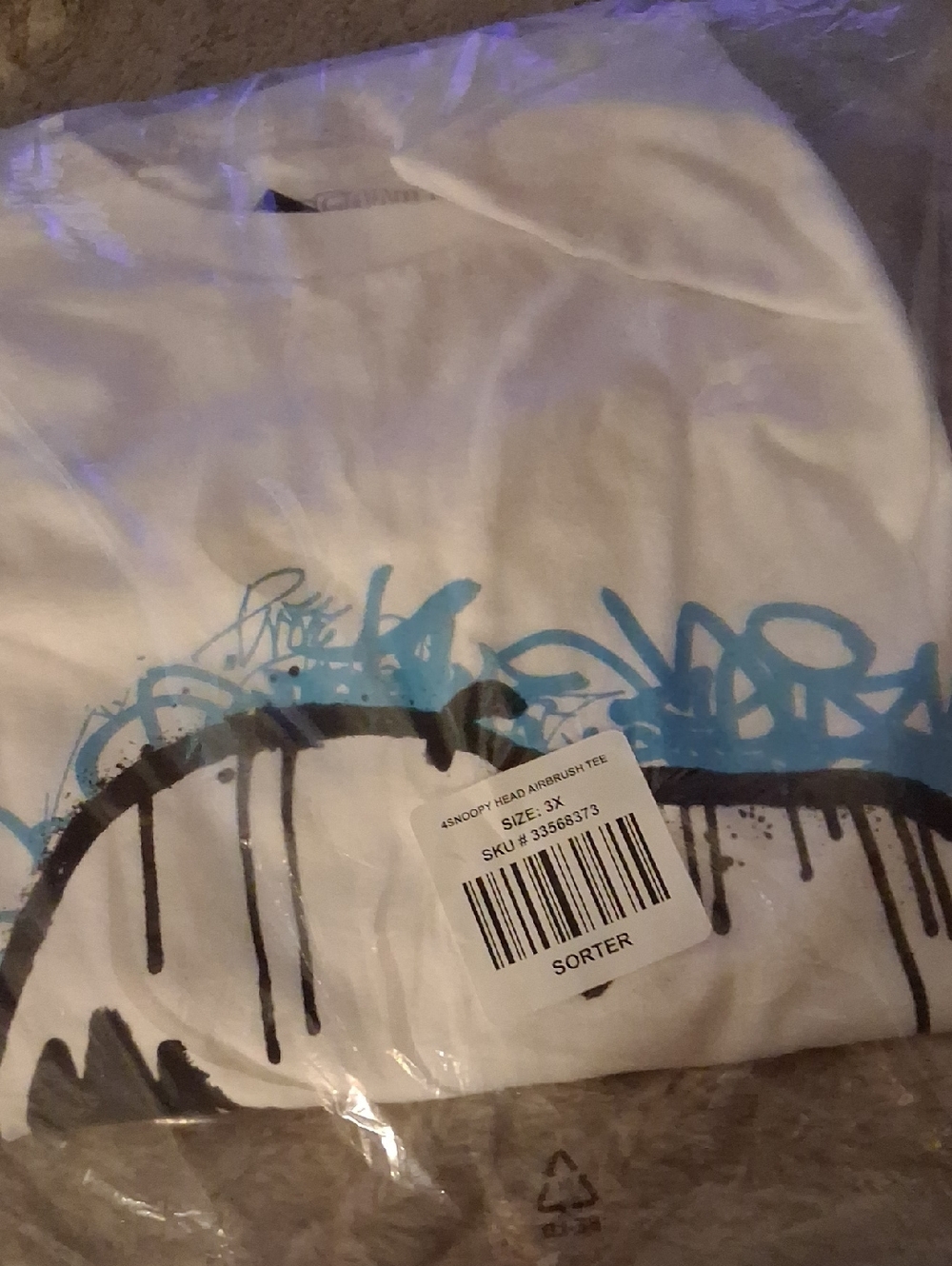 Snoopy 3x Mens White Graphic Tee with Blue and Black Drip Design